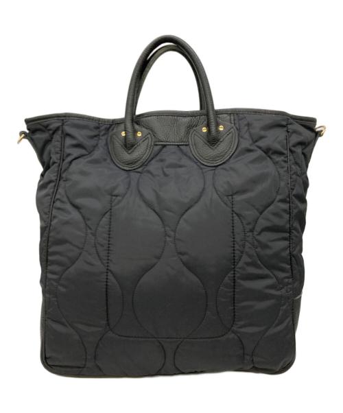 YOUNG & OLSEN The DRYGOODS STORE（ヤングアンドオルセン ザ ドライグッズストア）YOUNG & OLSEN The DRYGOODS STORE (ヤングアンドオルセン ザ ドライグッズストア) green label relaxing (グリーンレーベルリラクシング) キルティングハンドバッグ ブラックの古着・服飾アイテム