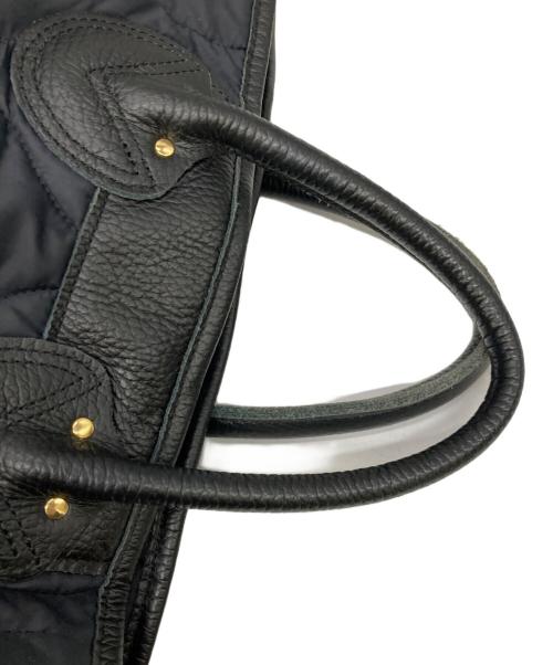 YOUNG & OLSEN The DRYGOODS STORE（ヤングアンドオルセン ザ ドライグッズストア）YOUNG & OLSEN The DRYGOODS STORE (ヤングアンドオルセン ザ ドライグッズストア) green label relaxing (グリーンレーベルリラクシング) キルティングハンドバッグ ブラックの古着・服飾アイテム