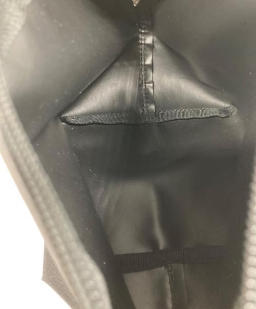 Herve Chapelier（エルベシャプリエ）Herve Chapelier (エルベシャプリエ) ナイロン舟形ショルダーバッグ ブラックの古着・服飾アイテム