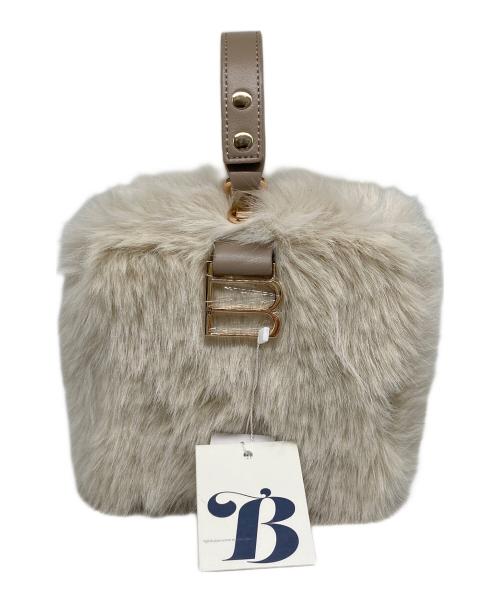 Bibiy.（ビビィ）Bibiy. (ビビィ) B. FUR BOX BAG ベージュ 未使用品の古着・服飾アイテム