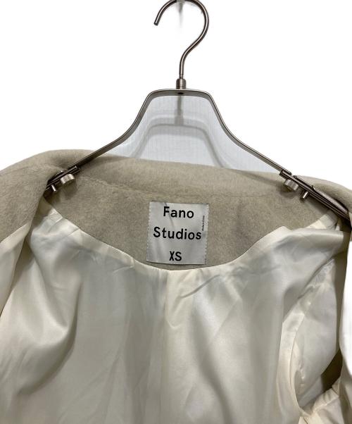 Fano Studios（ファノ ストゥディオズ）Fano Studios (ファノ ストゥディオズ) ダブルチェスターコート ベージュ サイズ:SIZE XSの古着・服飾アイテム
