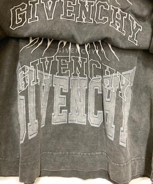 GIVENCHY（ジバンシィ）GIVENCHY (ジバンシィ) Overlapped Embroidered Tee ブラック サイズ:Lの古着・服飾アイテム
