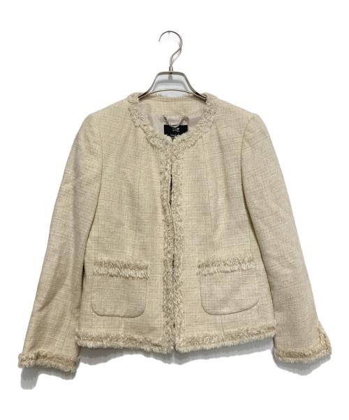 23区（ニジュウサンク）23区 (ニジュウサンク) ツイードジャケット・ワンピースセットアップ アイボリー サイズ:38の古着・服飾アイテム