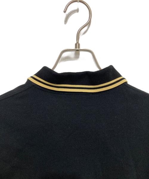 FRED PERRY（フレッドペリー）FRED PERRY (フレッドペリー) The Fred Perry Shirt M12　ザ フレッド ペリー シャツ エム トゥエルブ ブラック サイズ:SIZE 42の古着・服飾アイテム