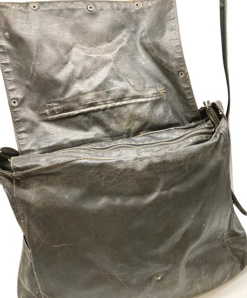 JADED（ジェイデッド）jaded (ジェイデッド) Ash Messenger Bag ブラックの古着・服飾アイテム