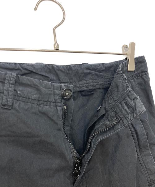 STONE ISLAND（ストーンアイランド）STONE ISLAND (ストーンアイランド) GHOST PIECE COTTON  カーゴパンツパンツ ブラック サイズ:W28の古着・服飾アイテム