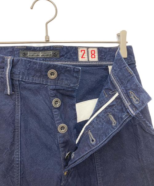 STONE ISLAND（ストーンアイランド）STONE ISLAND (ストーンアイランド) ロゴ刺繍デニムパンツ インディゴ サイズ:SIZE W28の古着・服飾アイテム