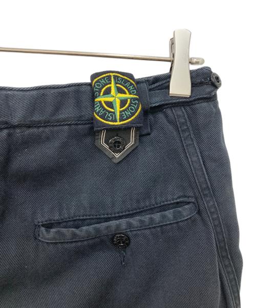 STONE ISLAND（ストーンアイランド）STONE ISLAND (ストーンアイランド) テーパードパンツ ブラック サイズ:44の古着・服飾アイテム