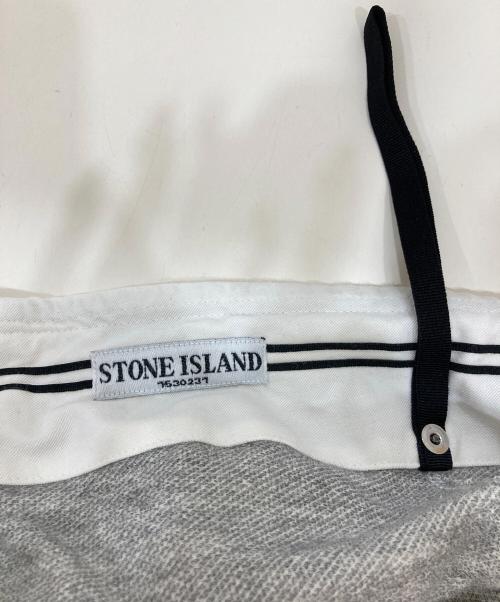 STONE ISLAND（ストーンアイランド）STONE ISLAND (ストーンアイランド) スウェットショートパンツ ベージュ サイズ:Ｓの古着・服飾アイテム