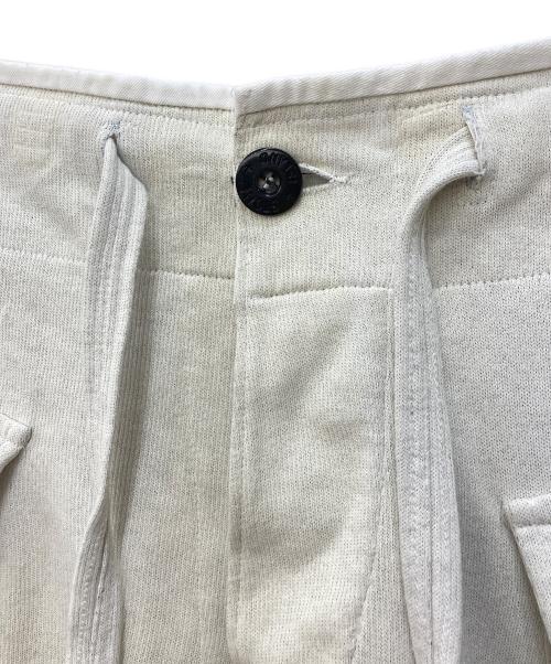 STONE ISLAND（ストーンアイランド）STONE ISLAND (ストーンアイランド) スウェットショートパンツ ベージュ サイズ:Ｓの古着・服飾アイテム