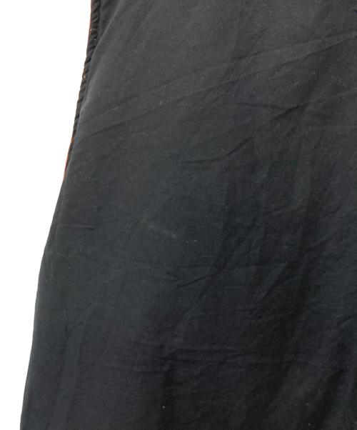 WOOLRICH（ウールリッチ）WOOLRICH (ウールリッチ) リバーシブルベスト ブラック×オレンジ サイズ:2XLの古着・服飾アイテム