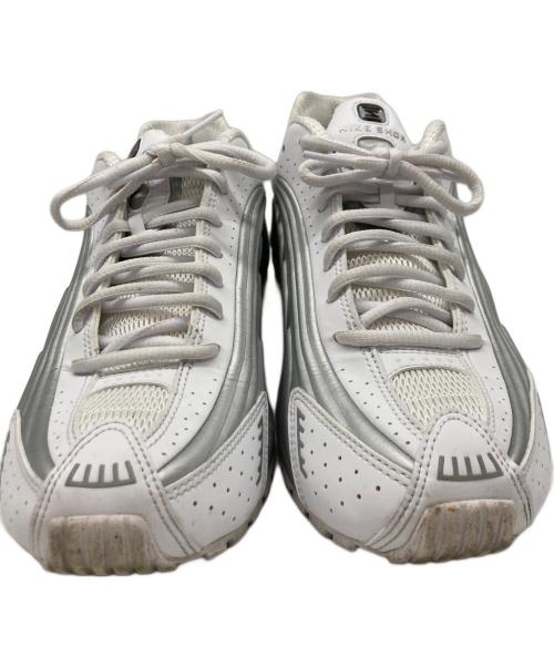 NIKE（ナイキ）NIKE (ナイキ) SHOX R4 WHITE ホワイト サイズ:25の古着・服飾アイテム