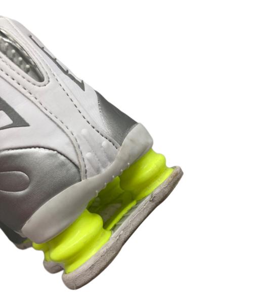 NIKE（ナイキ）NIKE (ナイキ) SHOX R4 WHITE ホワイト サイズ:25の古着・服飾アイテム
