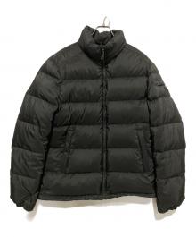 PRADA（プラダ）の古着「ロゴプレートダウンジャケット」｜ブラック