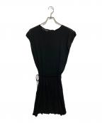 me ISSEY MIYAKEミーイッセイ ミヤケ）の古着「ノースリーブプリーツチュニックワンピース」｜ブラック
