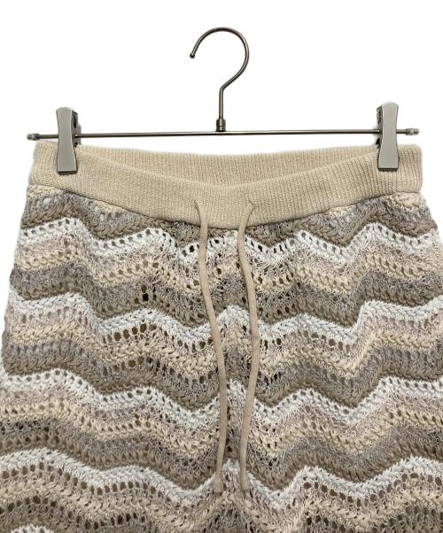 Yonetomi（ヨネトミ）yonetomi (ヨネトミ) ZIGZAG SUKASHI KNIT PANTS　ジグザグ スカシ ニット パンツ ベージュ サイズ:Mの古着・服飾アイテム