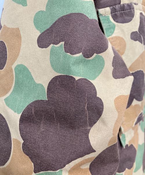 WOOLRICH（ウールリッチ）WOOLRICH (ウールリッチ) 70’s ダックハンターカモダウンジャケット ベージュ サイズ:MEDIUMの古着・服飾アイテム