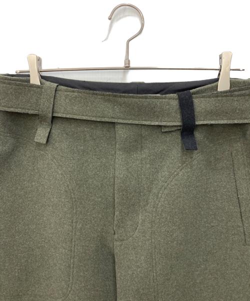 ETHOSENS（エトセンス）ETHOSENS (エトセンス) CUT OFF PANTS　カットオフ パンツ グリーン サイズ:３ 未使用品の古着・服飾アイテム