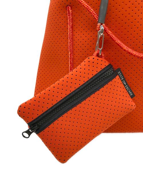 STATE OF ESCAPE（ステイトオブエスケープ）STATE OF ESCAPE (ステイトオブエスケープ) Flying Solo Tote レッド 未使用品の古着・服飾アイテム