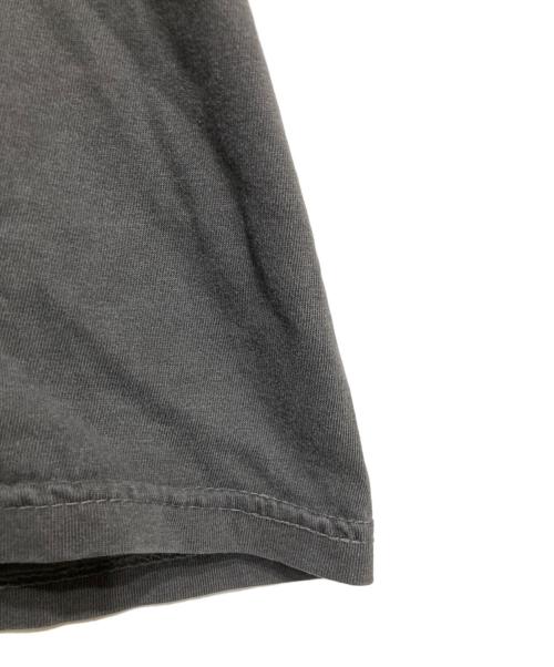 stussy（ステューシー）stussy (ステューシー) Column Pigment dyed Tシャツ グレー サイズ:Mの古着・服飾アイテム