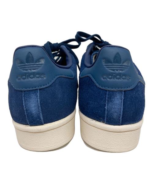 adidas（アディダス）adidas (アディダス) スニーカー ブルー サイズ:27.5の古着・服飾アイテム
