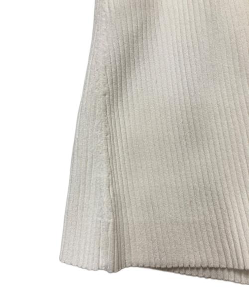 theory（セオリー）theory (セオリー) Wooster Crepe Knit BUTTON RIB CARD ホワイト サイズ:Pの古着・服飾アイテム