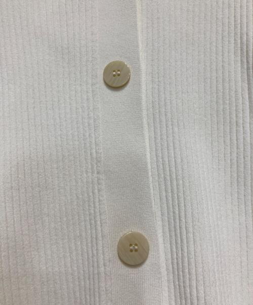 theory（セオリー）theory (セオリー) Wooster Crepe Knit BUTTON RIB CARD ホワイト サイズ:Pの古着・服飾アイテム