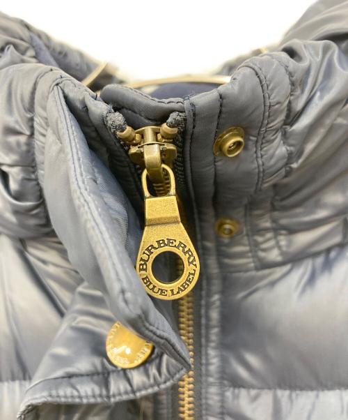 BURBERRY BLUE LABEL（バーバリー ブルー レーベル）BURBERRY BLUE LABEL (バーバリー ブルー レーベル) ダウンジャケット ネイビー サイズ:40の古着・服飾アイテム