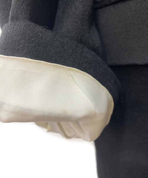 VALENTINO UOMO（ヴァレンティノ ウモ）VALENTINO UOMO (ヴァレンティノ ウモ) カシミヤ金釦ダブルジャケット ブラック サイズ:38の古着・服飾アイテム