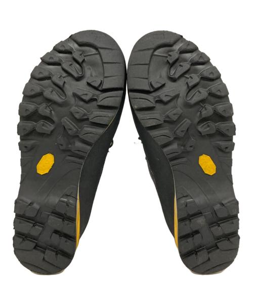LA SPORTIVA（スポルティバ）LA SPORTIVA (スポルティバ) TRANGO TOWER GTX トレッキングシューズ ブラック サイズ:39の古着・服飾アイテム
