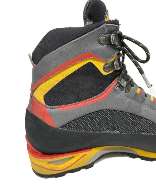 LA SPORTIVA（スポルティバ）LA SPORTIVA (スポルティバ) TRANGO TOWER GTX トレッキングシューズ ブラック サイズ:39の古着・服飾アイテム