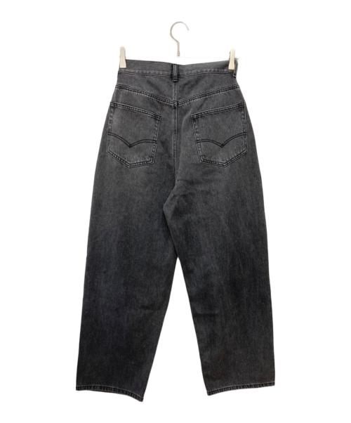 machatt（マチャット）machatt (マチャット) ウエストタックデニムデニムパンツ グレー サイズ:36 未使用品の古着・服飾アイテム