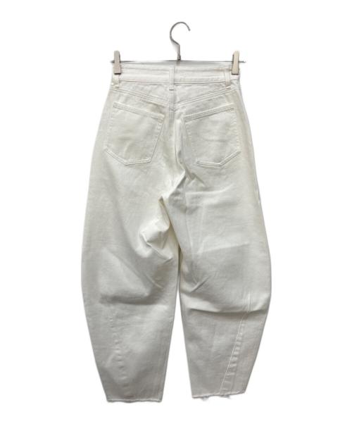 CADUNE（カデュネ）CADUNE (カデュネ) カーヴィーデニムパンツ ホワイト サイズ:36の古着・服飾アイテム