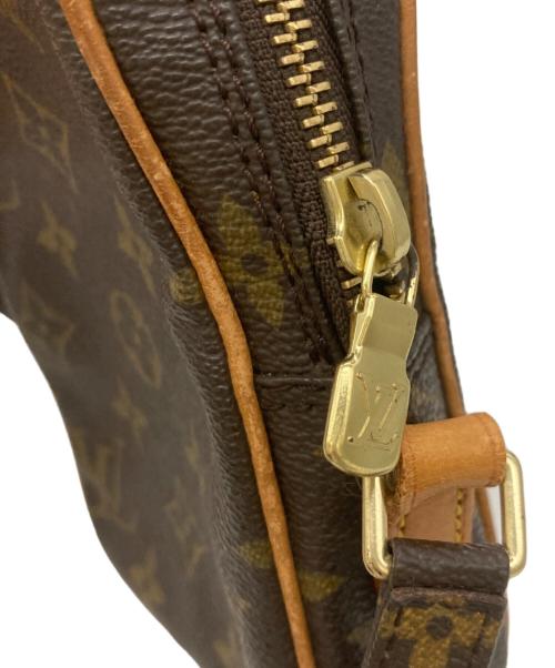 LOUIS VUITTON（ルイ ヴィトン）LOUIS VUITTON (ルイ ヴィトン) ミニダヌーブ ショルダーバッグの古着・服飾アイテム