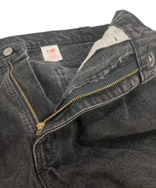 LEVI'S（リーバイス）LEVI'S (リーバイス) デニムパンツ ブラック サイズ:W33　L32の古着・服飾アイテム