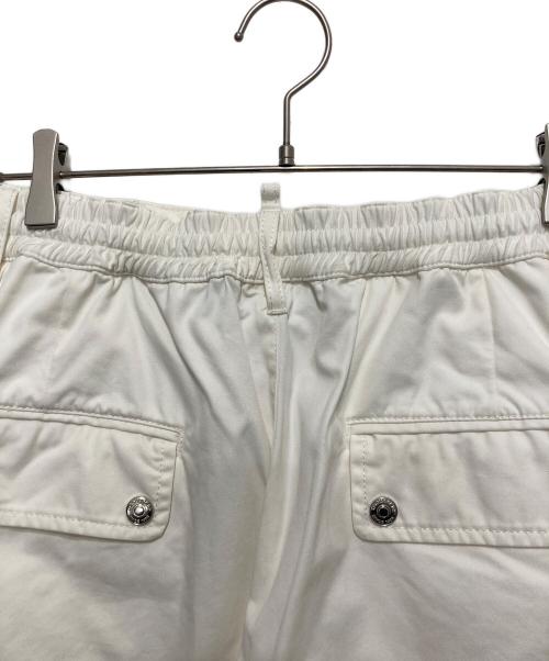 DSQUARED2（ディースクエアード）DSQUARED2 (ディースクエアード) コットンカーゴショーツ ホワイト サイズ:SIZE 46の古着・服飾アイテム