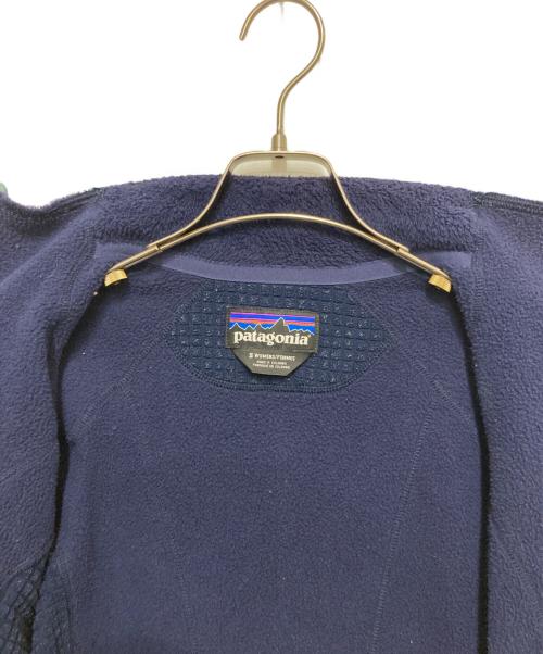 Patagonia（パタゴニア）Patagonia (パタゴニア) Women’s R2 Jacket ネイビー サイズ:Sの古着・服飾アイテム