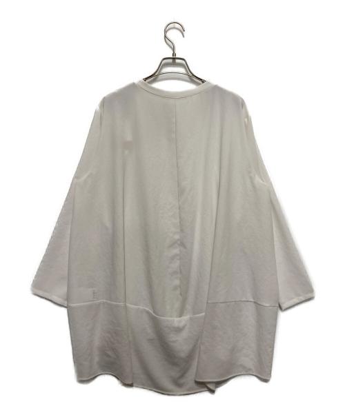 BEARDSLEY（ビアズリー）BEARDSLEY (ビアズリー) 後ろドレープTブラウス ホワイト サイズ:FREE 未使用品の古着・服飾アイテム