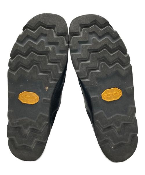 CLARKS（クラークス）CLARKS (クラークス) WALLA CHELSEA サイドゴアシューズ ブラック サイズ:51/2の古着・服飾アイテム