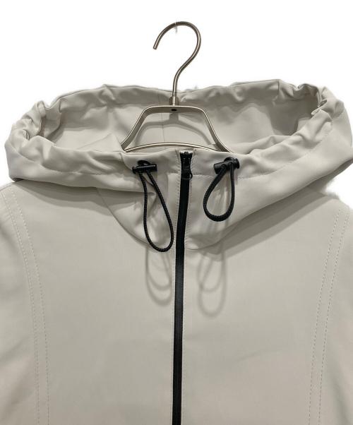 ADORE（アドーア）ADORE (アドーア) クリアストレッチブルゾン アイボリー サイズ:38の古着・服飾アイテム