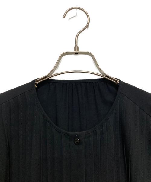 ADORE（アドーア）ADORE (アドーア) ピンタックブラウス ブラック サイズ:38の古着・服飾アイテム