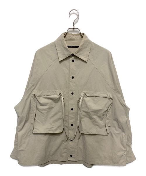 My Beautiful Landlet（マイビューティフルランドレット）My Beautiful Landlet (マイビューティフルランドレット) NYLON TAFFETA BIG RAGLAN SHIRT　ナイロン タフタ ビッグ ラグラン シャツ ベージュの古着・服飾アイテム