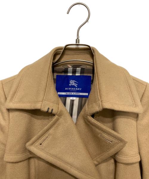 BURBERRY BLUE LABEL（バーバリー ブルー レーベル）BURBERRY BLUE LABEL (バーバリー ブルー レーベル) メタル釦ウールトレンチコート ベージュ サイズ:38の古着・服飾アイテム