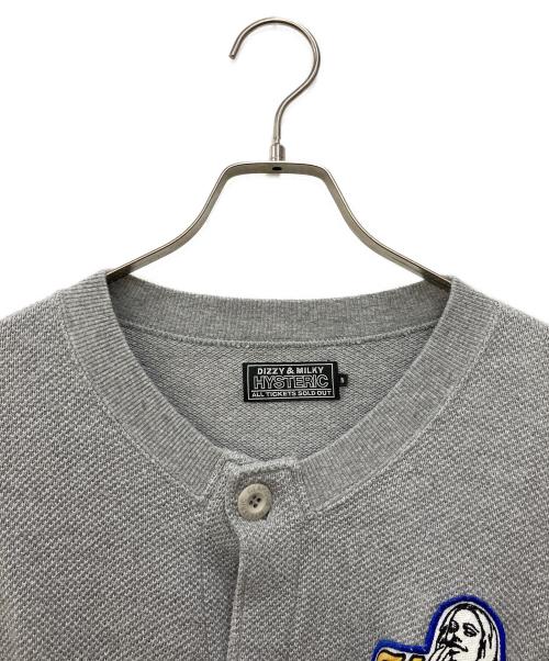 Hysteric Glamour（ヒステリックグラマー）Hysteric Glamour (ヒステリックグラマー) HAVE FUNワッペン カーディガン グレー サイズ:Ｍの古着・服飾アイテム