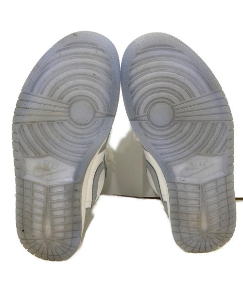 NIKE（ナイキ）NIKE (ナイキ) WMNS AIR JORDAN 1 LOW WHITE/WOLF GREY-ALUM サイズ:26.5の古着・服飾アイテム
