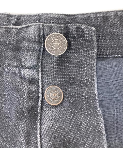 DIESEL（ディーゼル）DIESEL (ディーゼル) D-FISH-S ブラック サイズ:W28の古着・服飾アイテム