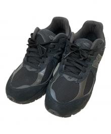 NEW BALANCE（ニューバランス）の古着「2002R」｜"Triple Black"