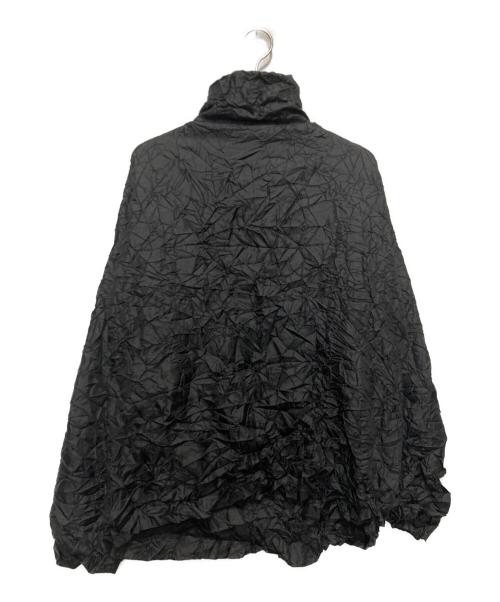 ISSEY MIYAKE（イッセイミヤケ）ISSEY MIYAKE (イッセイミヤケ) ハイネックシワ加工カットソー ブラック サイズ:Mの古着・服飾アイテム