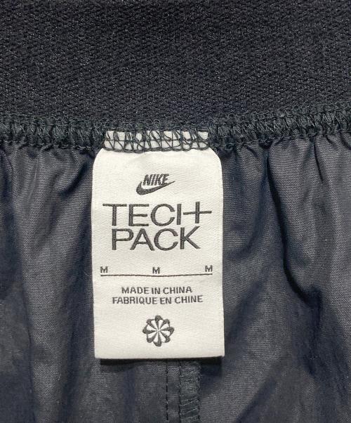 NIKE（ナイキ）NIKE (ナイキ) TECH PACK WOVEN LONG SKIRT ブラック サイズ:Mの古着・服飾アイテム