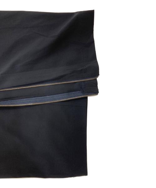 ISSEY MIYAKE（イッセイミヤケ）ISSEY MIYAKE (イッセイミヤケ) ストレートパンツ ブラック サイズ:Ｍの古着・服飾アイテム